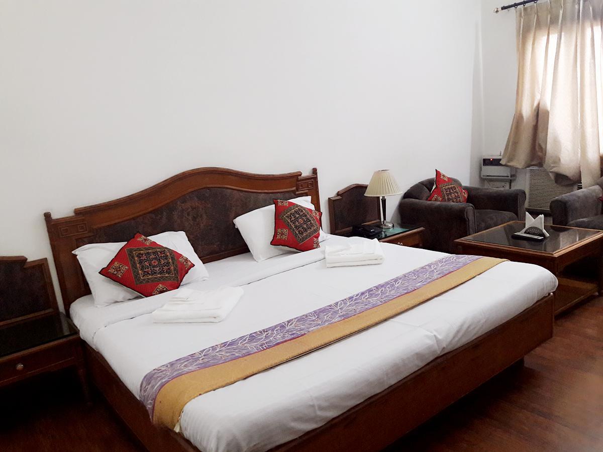 Hotel Giorgio Abohar Extérieur photo